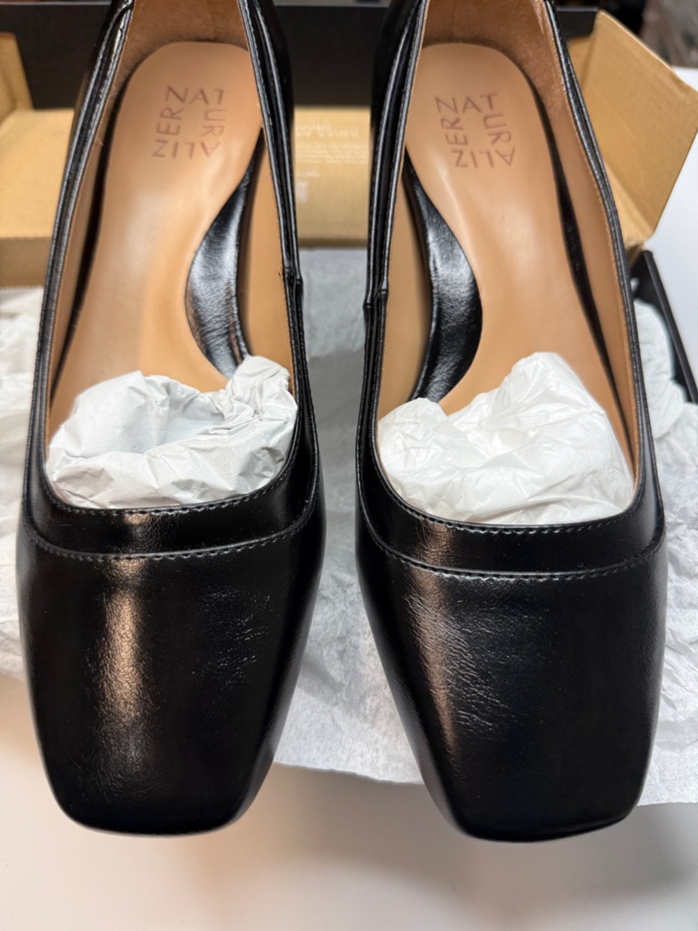 Naturalizer Women's Huntley Square Toe Block Heel Pumps- Wide Width- Size 8W - Picture 7 of 15